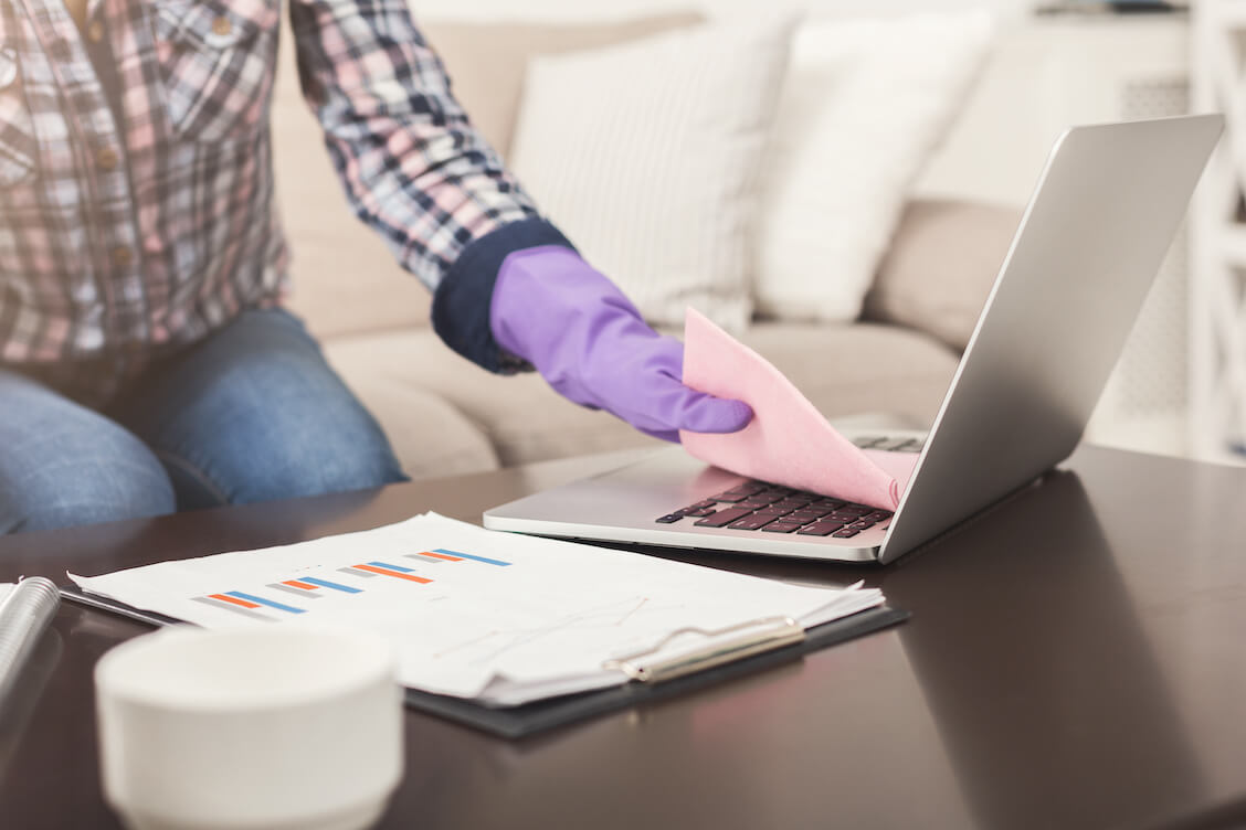 how to clean your PC keyboard